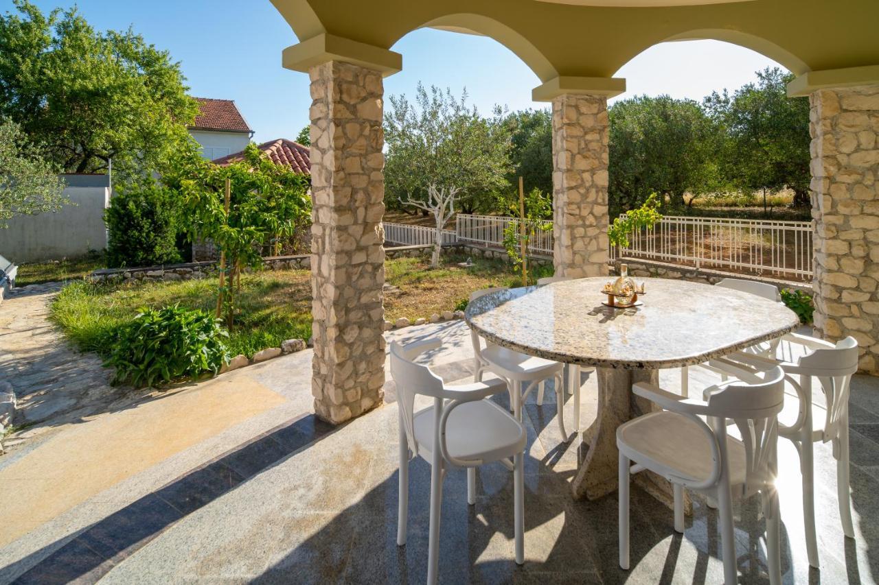 Lusi House Villa Sveti Filip i Jakov Luaran gambar