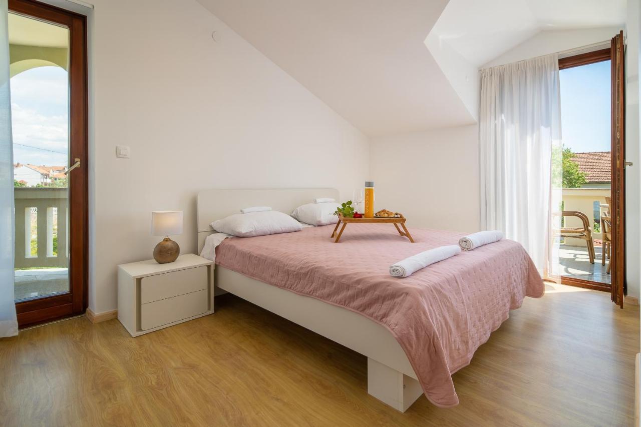 Lusi House Villa Sveti Filip i Jakov Luaran gambar